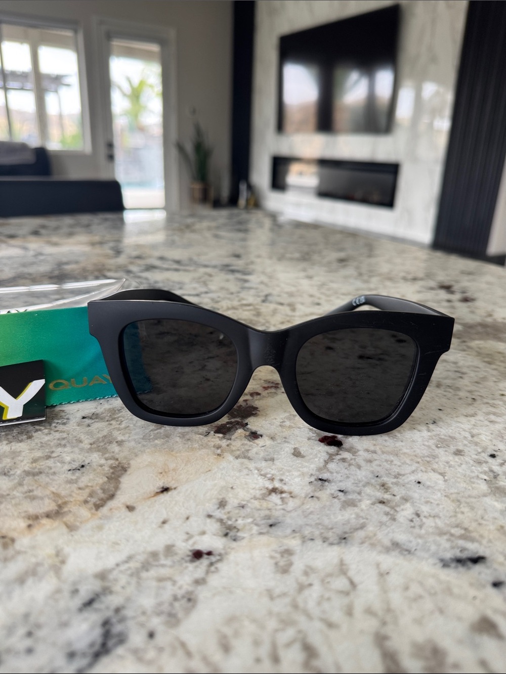 Quay after hours Matte Black Square Sunglasses